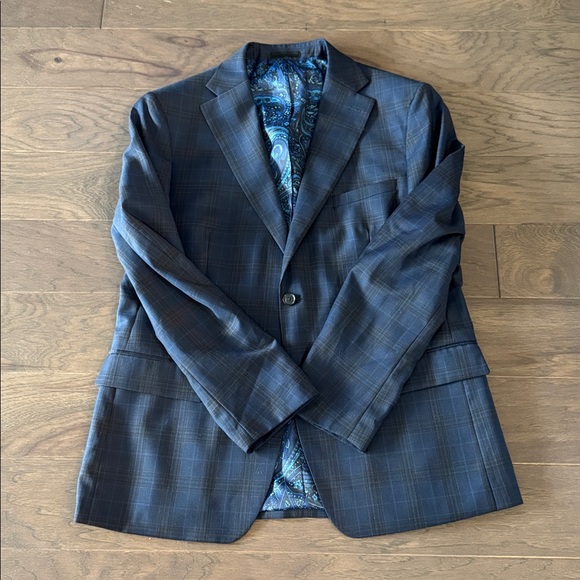 TALLIA Navy and Brown Plaid Blazer - Picture 2 of 4